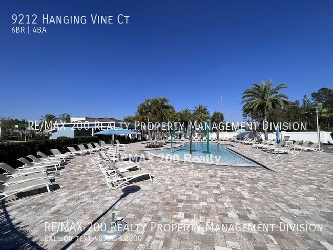 Foto del edificio - Stunning brand-new home in the highly desi...