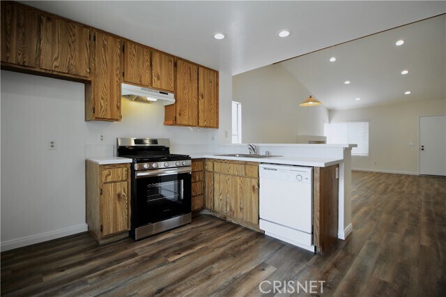 Foto del edificio - 4774 Elderberry Ave