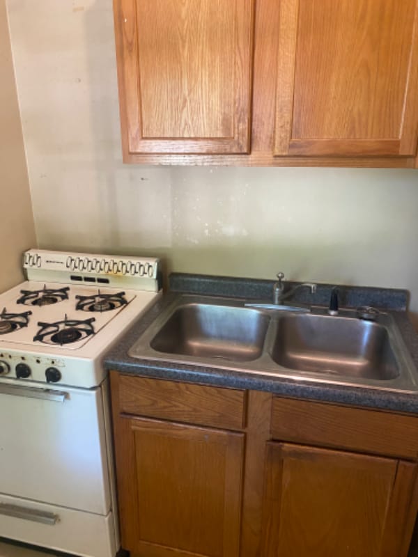 Photo - 1261 Central Ave (Memphis, TN) Apartment