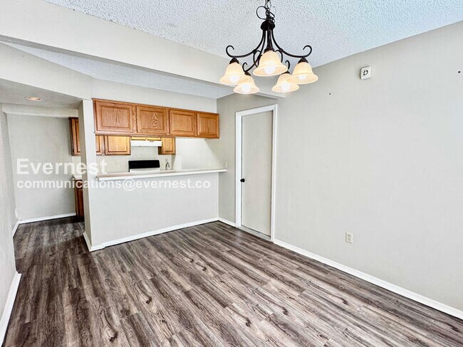 Foto del edificio - 6804 S 78th E Ave