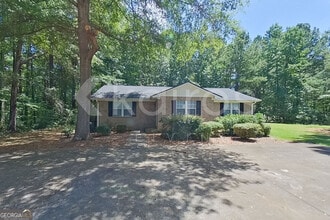 Building Photo - 341 Canada Ct