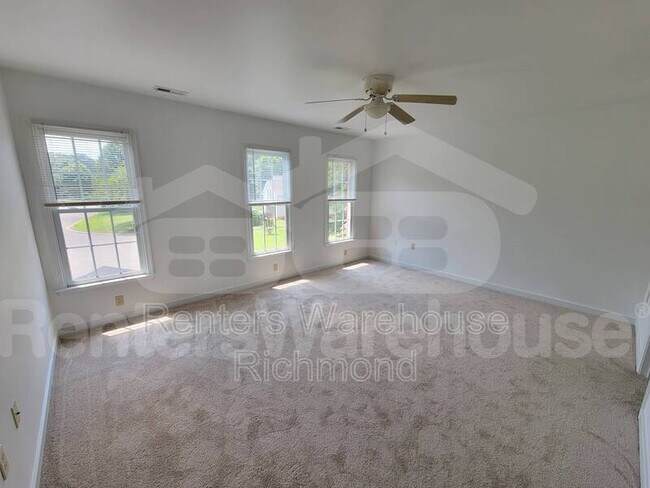 Building Photo - 10374 Tarleton Dr