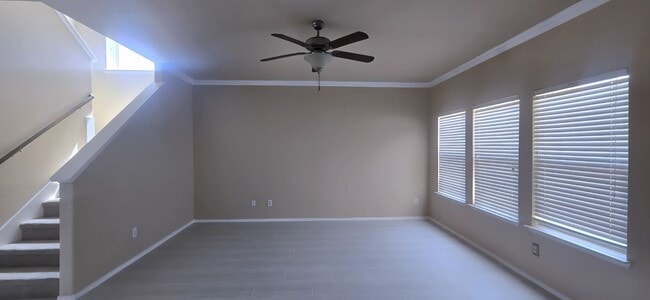 Foto del edificio - 160 Wild Rose Ct