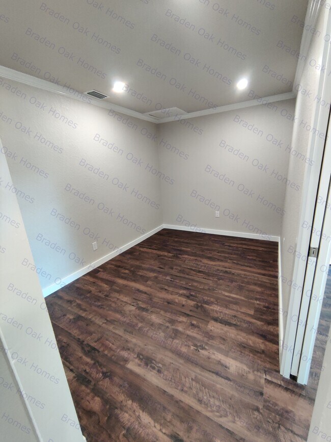 Living Room - 1814 26th St W