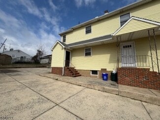 Building Photo - 156 S 7th Ave