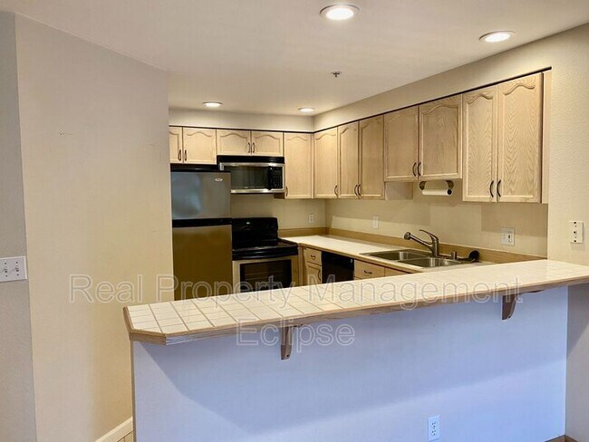 Building Photo - 15707 Waynita Way NE