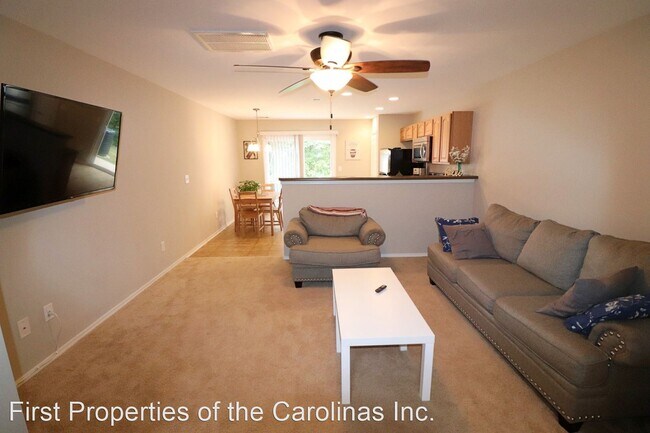 Foto del edificio - 2 br, 1.5 bath House - 447 Hunters Dance Rd.