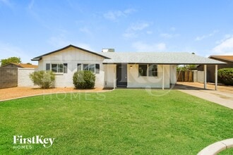 Building Photo - 5756 W Cortez St