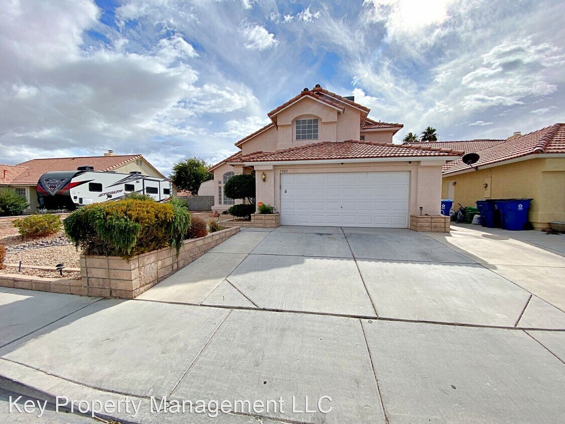 Primary Photo - 4 br, 3 bath House - 5905 Waveland