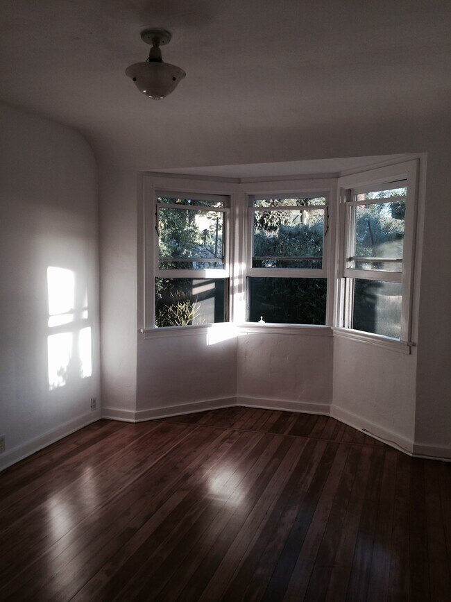 Foto del edificio - 4003 Cumberland Ave