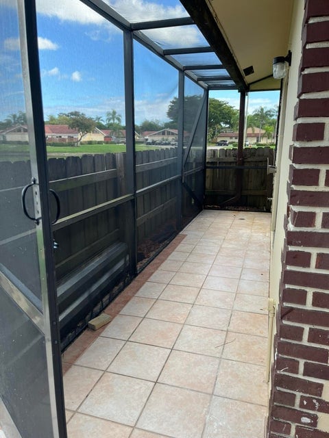 Photo - 4423 Woodstock Dr Townhome