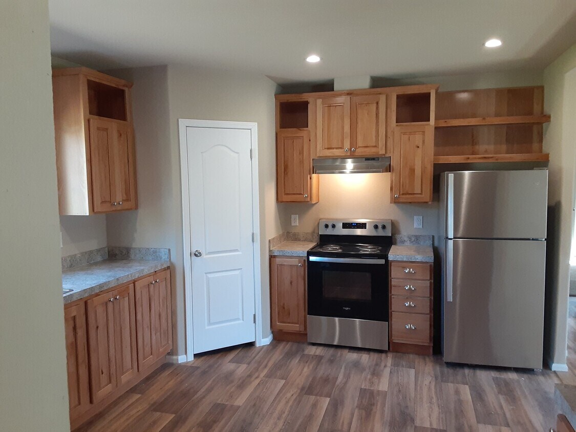 Foto del edificio - 28041 Fern Ridge Rd