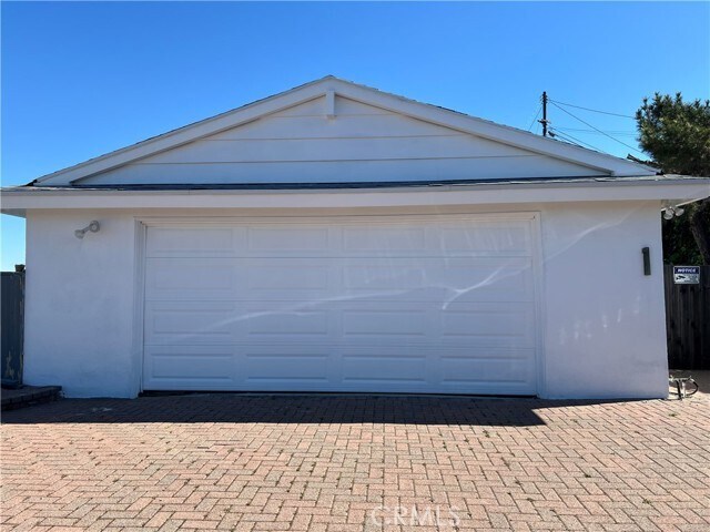 Foto del edificio - 1 Martingale Dr