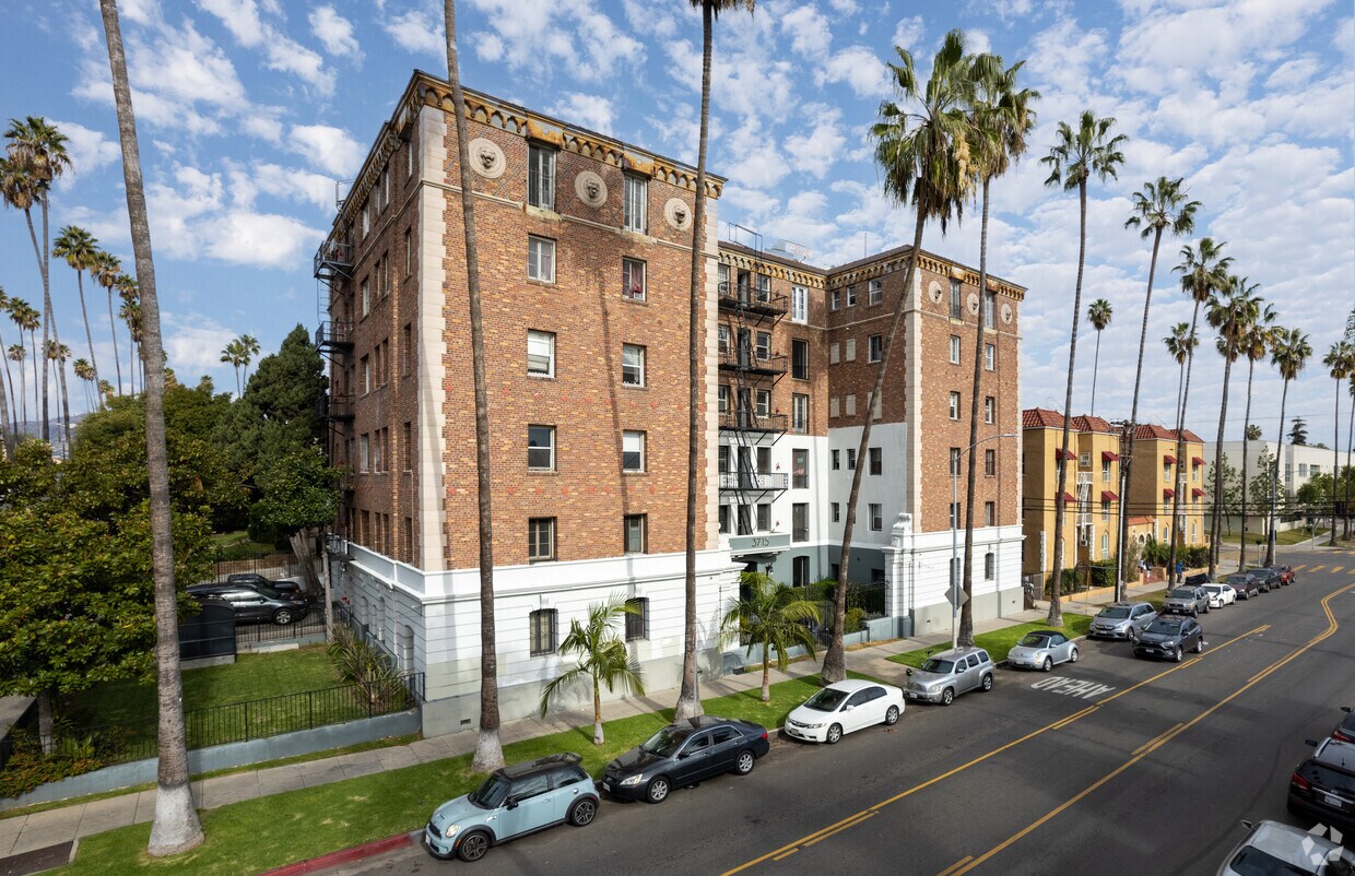 97 Apartments for Rent in Hancock Park, CA Westside Rentals