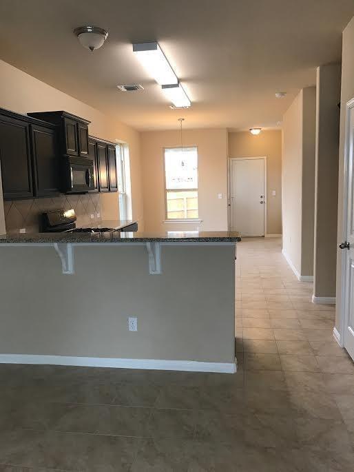 Foto del edificio - 1037 Britt Ln