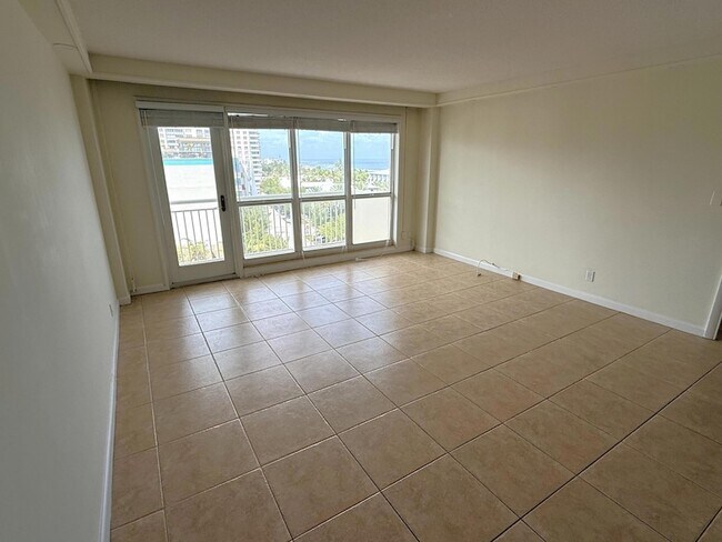 Foto del edificio - 133 N Pompano Beach Blvd