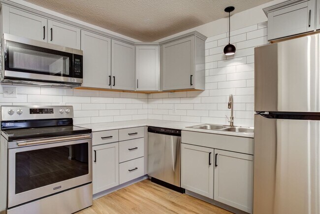 Foto del edificio - 224 Hickory St