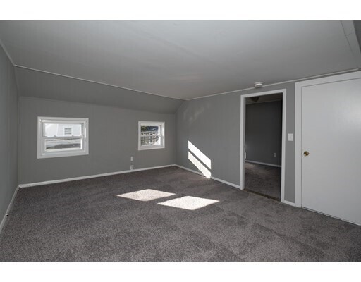 Building Photo - 207 High St
