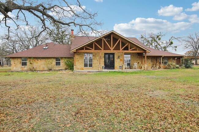 Foto del edificio - 6211 Acacia Dr