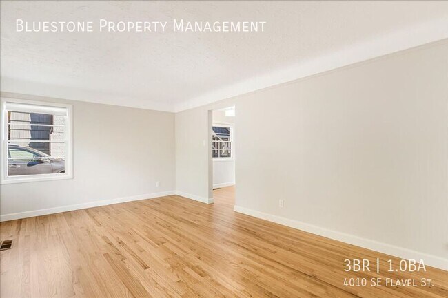 Building Photo - 2 WEEKS FREE RENT! | Charming Cape Cod 3 B...