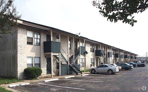 Mesa Ridge - Mesa Ridge Apartments