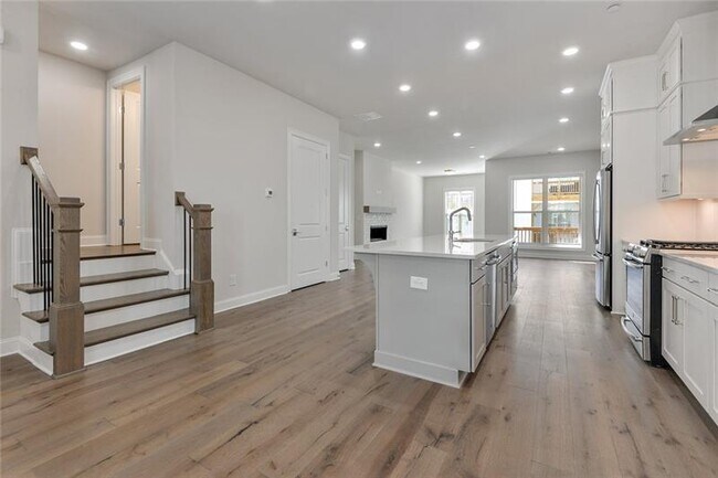 Foto del edificio - 4317 Parkside Pl