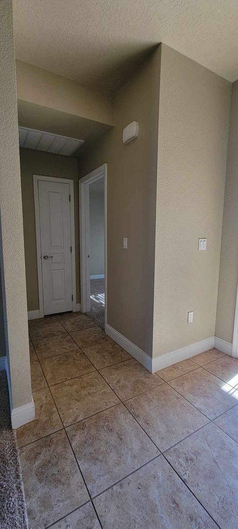 Building Photo - Beautiful 3 bed 2 bath home!