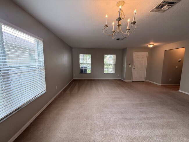 Building Photo - 13828 Chihuly Ct