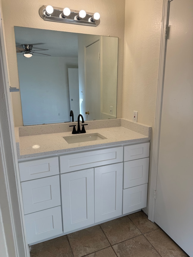 Photo - 1454 Brook Meadow Cir House