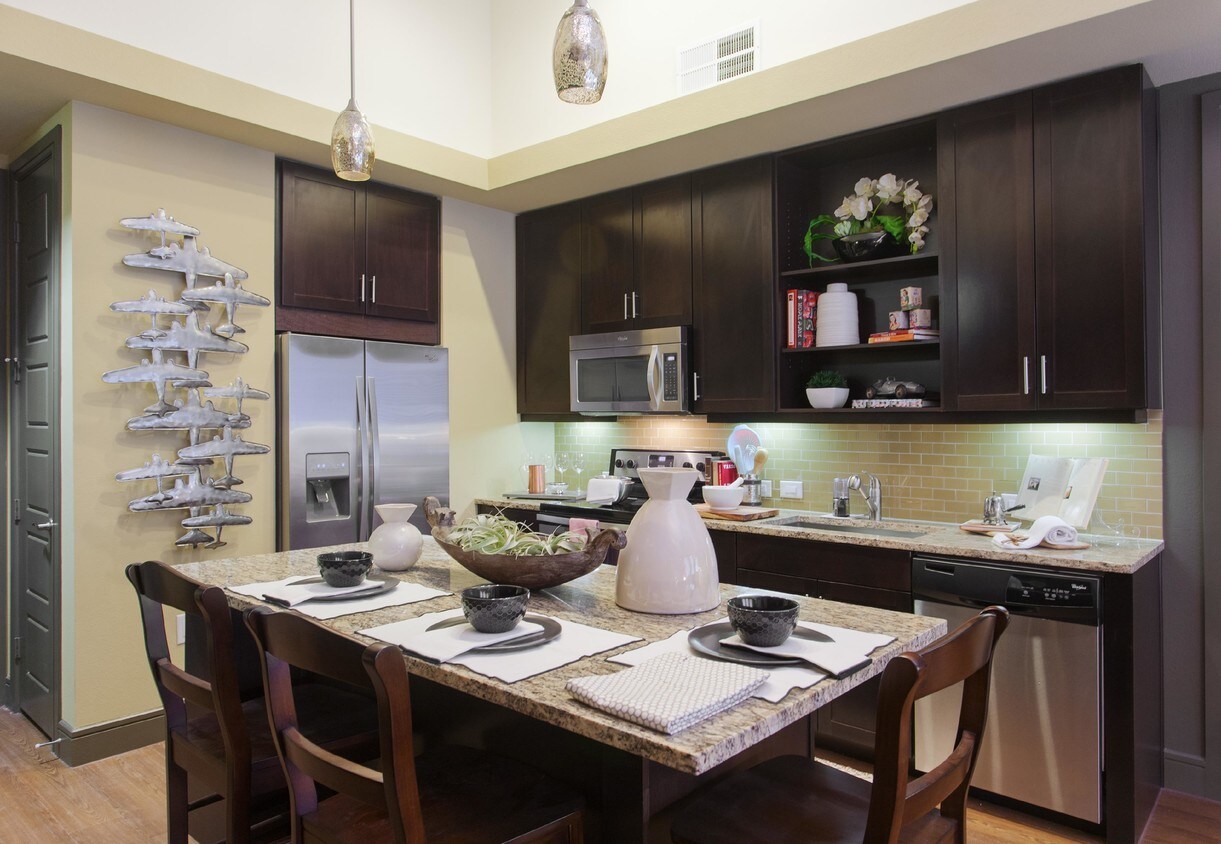 3030 Esperanza Crossing, Austin, TX 78758 Apartments in Austin, TX