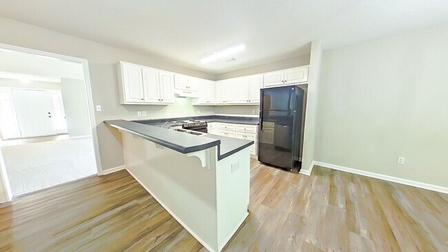 Foto del edificio - Beautiful 3 Bedroom Ranch