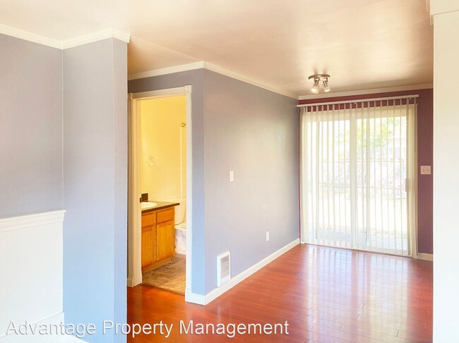 Building Photo - 2 br, 1 bath House - 1250 NW 23rd Street A...