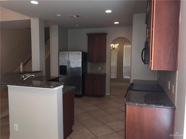 Building Photo - 3306 San Angelo St