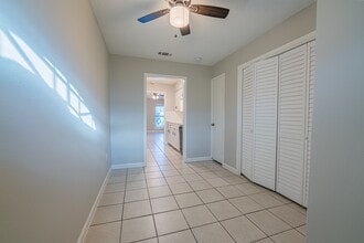 Building Photo - 8124 Beech Cove Ln