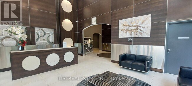 Photo du bâtiment - 190 Borough Dr