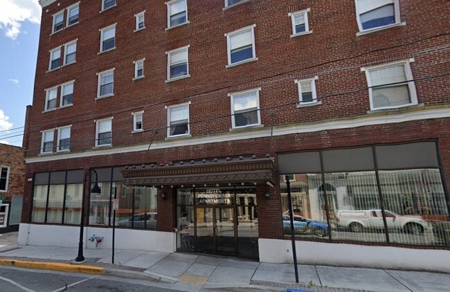 Building Photo - 116 E Pitt St