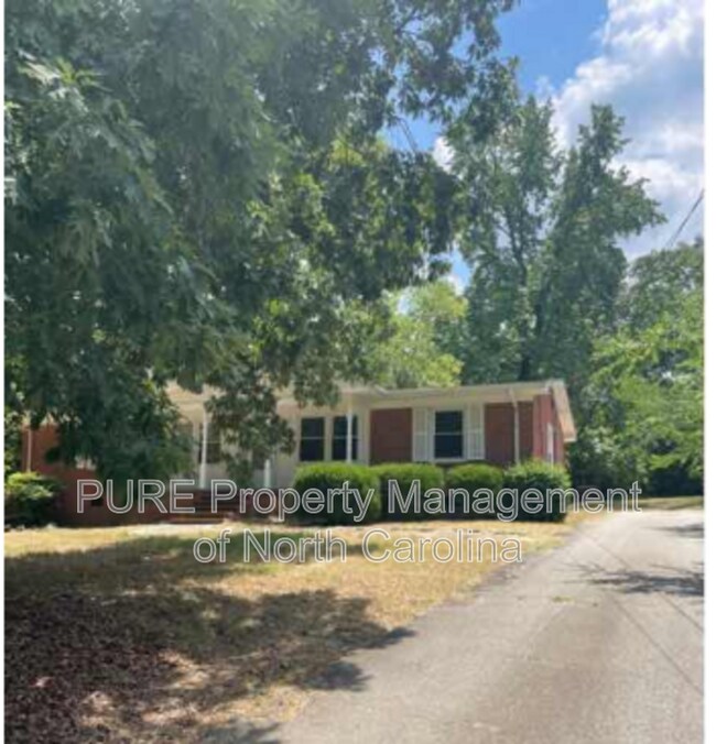 Building Photo - 4314 Wedgewood Dr