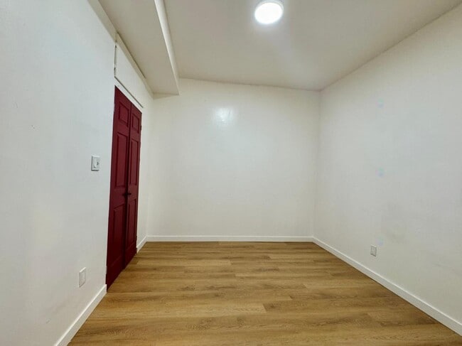 Photo du bâtiment - 2733 Rue Jolicoeur