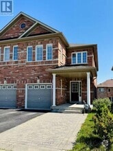 Building Photo - 15 Hawkes Dr