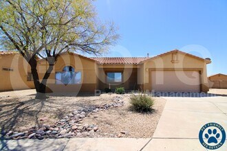 Building Photo - 6780 S Via Molino De Viento