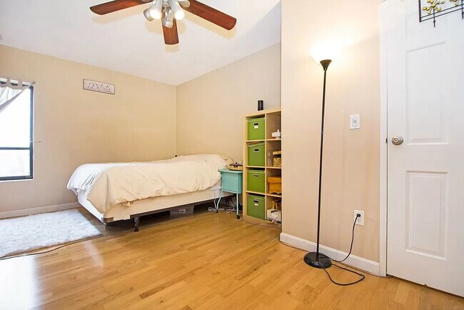 Bedroom 1 - 123 Elm St