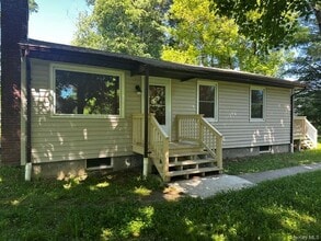 Building Photo - 97 Cold Spring Rd