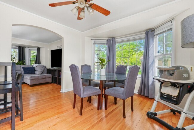 Foto del edificio - 11401 S Talman Ave