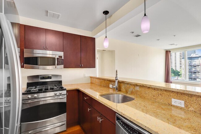 Foto del edificio - 34-40-40 48th St
