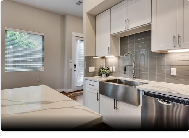 Foto del edificio - 3514 Bastrop St