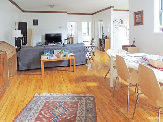 Foto del edificio - 2116 Dorchester Rd