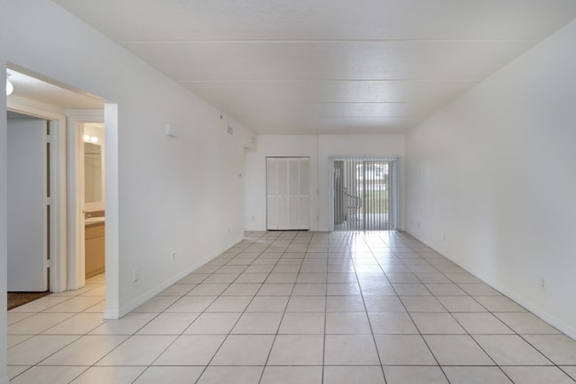 Foto del edificio - 4301 28th St N