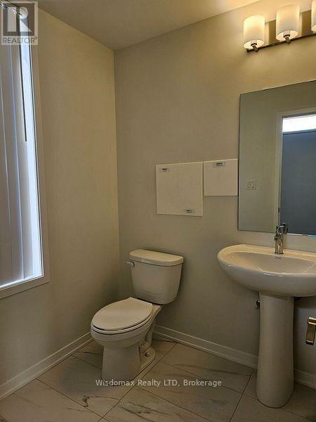 Building Photo - 31 Almond Blossom Mews