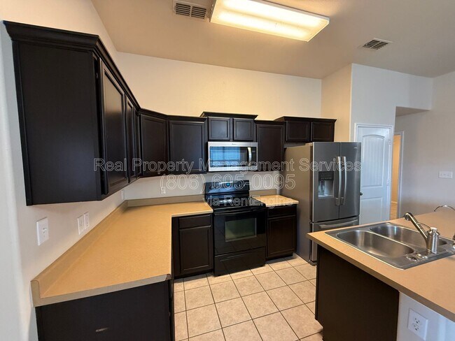Foto del edificio - 9104 Quincy Ave