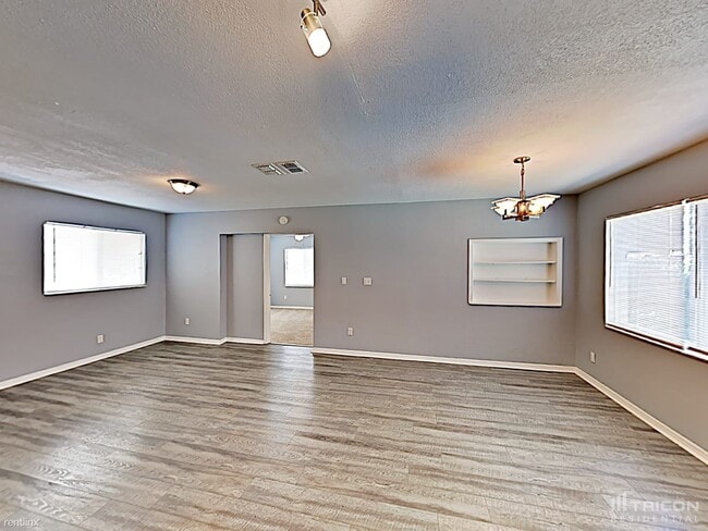 Building Photo - 3410 73rd St N